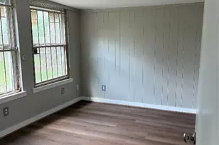 5914 Ridgeway Dr, Houston, TX 77033 - Photo 17