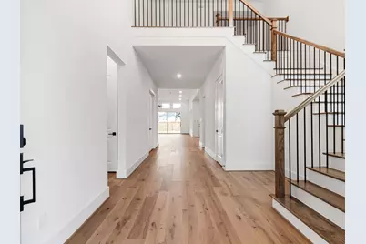 1919 Cathedral Bend Drive, Missouri City, TX 77459 - Photo 5