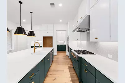 1919 Cathedral Bend Drive, Missouri City, TX 77459 - Photo 7