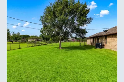 21214 Creek Road, Manvel, TX 77578 - Photo 3