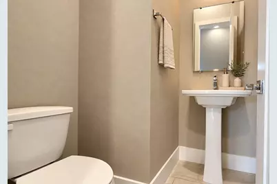 5713 Larkin Street #B, Houston, TX 77007 - Photo 7