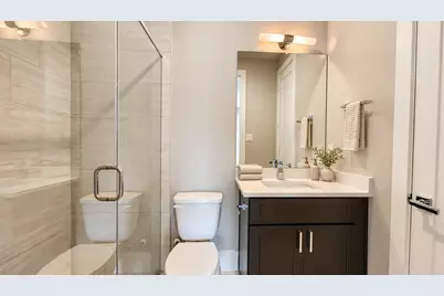 5713 Larkin Street #B, Houston, TX 77007 - Photo 5