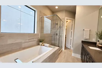 5713 Larkin Street #B, Houston, TX 77007 - Photo 23