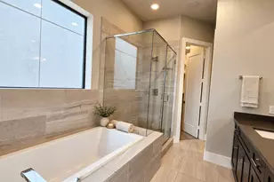 5713 Larkin St, Houston, TX 77007 - Photo 23