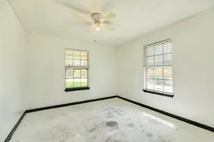 3413 Glen Haven Dr, Bay City, TX 77414 - Photo 15