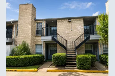 6500 Sands Point Drive #202, Houston, TX 77074 - Photo 3