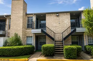 6500 Sands Point Dr, Houston, TX 77074 - Photo 3