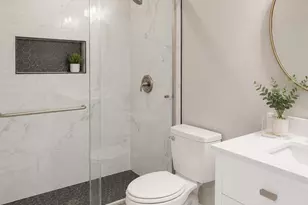 6500 Sands Point Dr, Houston, TX 77074 - Photo 11