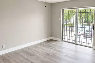 6500 Sands Point Dr, Houston, TX 77074 - Photo 5