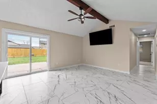 11007 Green Arbor Dr, Houston, TX 77089 - Photo 11