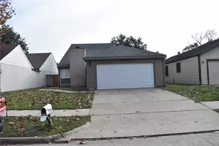 8903 Kalewood Dr, Houston, TX 77099 - Photo 1