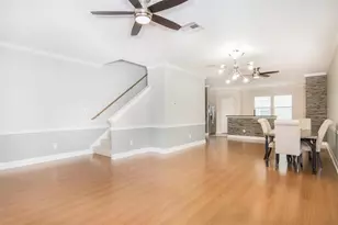1720 Elgin St, Houston, TX 77004 - Photo 11