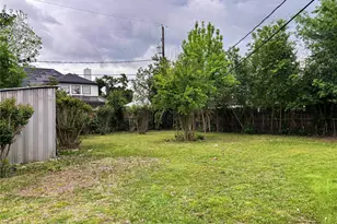 1918 Bingle, Houston, TX 77055 - Photo 33