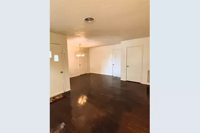 1918 Bingle, Houston, TX 77055 - Photo 9