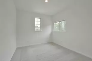 21024 Crinet Square St, Kingwood, TX 77339 - Photo 31