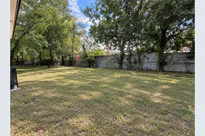 5214 Southlea Street, Houston, TX 77033 - Photo 15