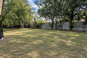 5214 Southlea St, Houston, TX 77033 - Photo 15