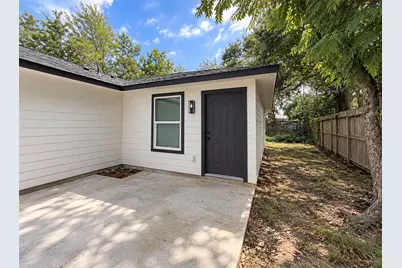 5214 Southlea Street, Houston, TX 77033 - Photo 17