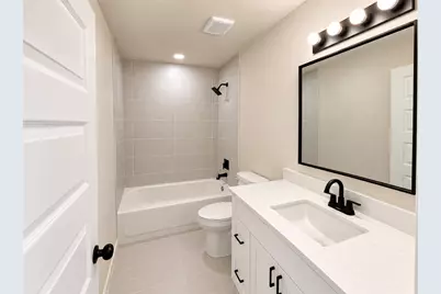 5214 Southlea Street, Houston, TX 77033 - Photo 7