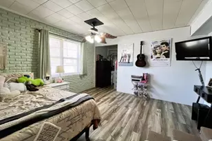 805 S 2nd St, Ganado, TX 77962 - Photo 13