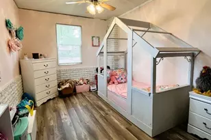 805 S 2nd St, Ganado, TX 77962 - Photo 15