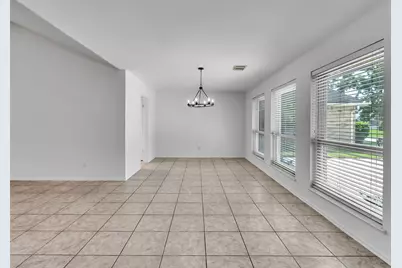2819 Poplar Creek Lane, Pearland, TX 77584 - Photo 9