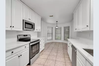2819 Poplar Creek Lane, Pearland, TX 77584 - Photo 17