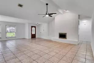 2819 Poplar Creek Ln, Pearland, TX 77584 - Photo 19