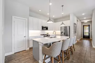 9403 Windward Bluff Way, Tomball, TX 77375 - Photo 3