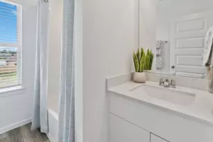 5905 Manning Oaks St, Houston, TX 77091 - Photo 23