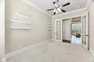 1045 W 22nd St, Houston, TX 77008 - Photo 27