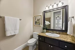 1045 W 22nd St, Houston, TX 77008 - Photo 29
