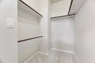 1045 W 22nd St, Houston, TX 77008 - Photo 31