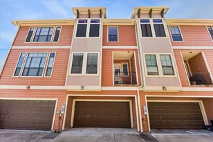1045 W 22nd St, Houston, TX 77008 - Photo 33