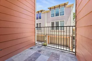1045 W 22nd St, Houston, TX 77008 - Photo 33