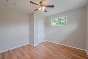 3024 Brackenridge St, Houston, TX 77026 - Photo 21