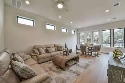 3521 Harvest Dance Drive, Houston, TX 77008 - Photo 13
