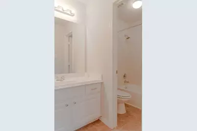 1507 Shady Villa Manner, Houston, TX 77055 - Photo 19