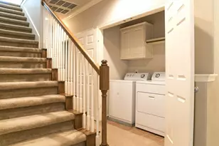 1507 Shady Villa Manner, Houston, TX 77055 - Photo 11