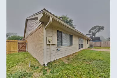 3238 Lindenfield Drive, Katy, TX 77449 - Photo 15