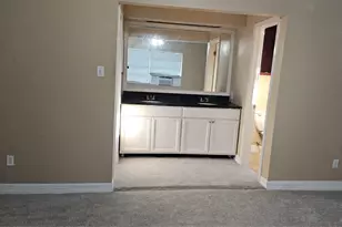 14310 Branchwater Ln, Sugar Land, TX 77498 - Photo 9