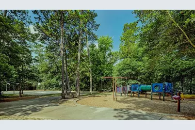 166 E Capstone Circle, The Woodlands, TX 77381 - Photo 43