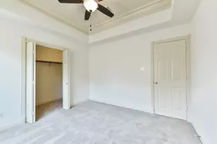 166 E Capstone Cir, The Woodlands, TX 77381 - Photo 41