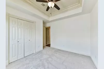 166 E Capstone Circle, The Woodlands, TX 77381 - Photo 33