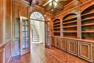 166 E Capstone Cir, The Woodlands, TX 77381 - Photo 23