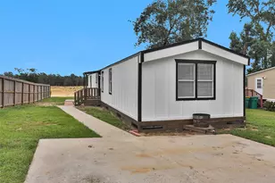 84 Ridgeway Dr, Conroe, TX 77303 - Photo 1