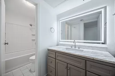 2120 El Paseo Street #803, Houston, TX 77054 - Photo 9