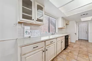 14210 Swanfield Dr, Houston, TX 77083 - Photo 9