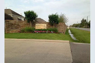 10806 Tobar Falls Circle, Houston, TX 77064 - Photo 29