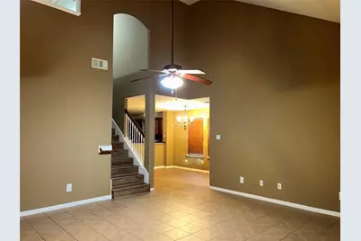 10806 Tobar Falls Circle, Houston, TX 77064 - Photo 5
